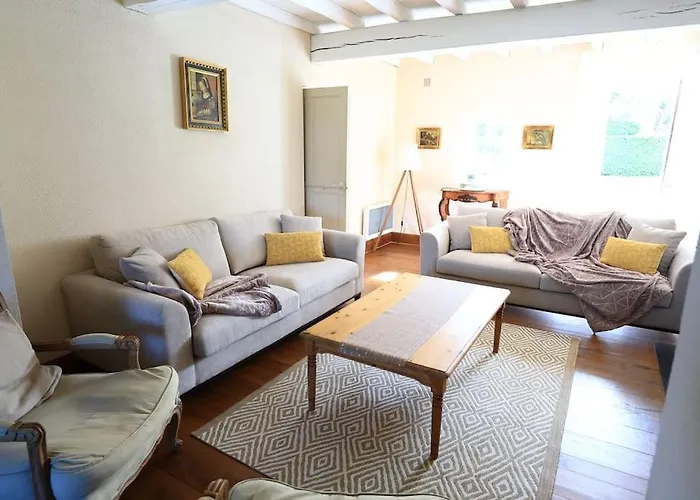 Les Tilleuls Feriehus *